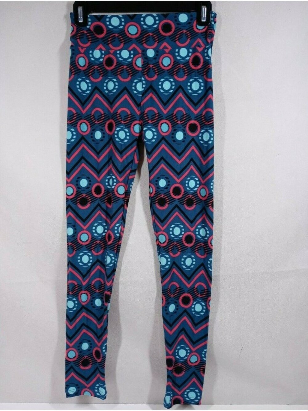 Lularoe One Size Leggings Jade With Light Blue & Pink Circles & Chevron Designs